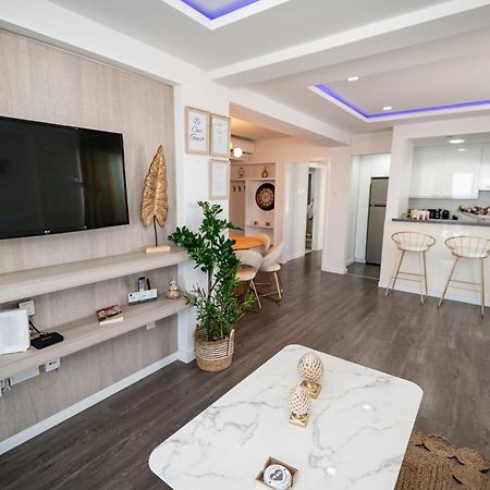 Lazuli Beachfront Sea View Ap144 Ларнака Екстериор снимка