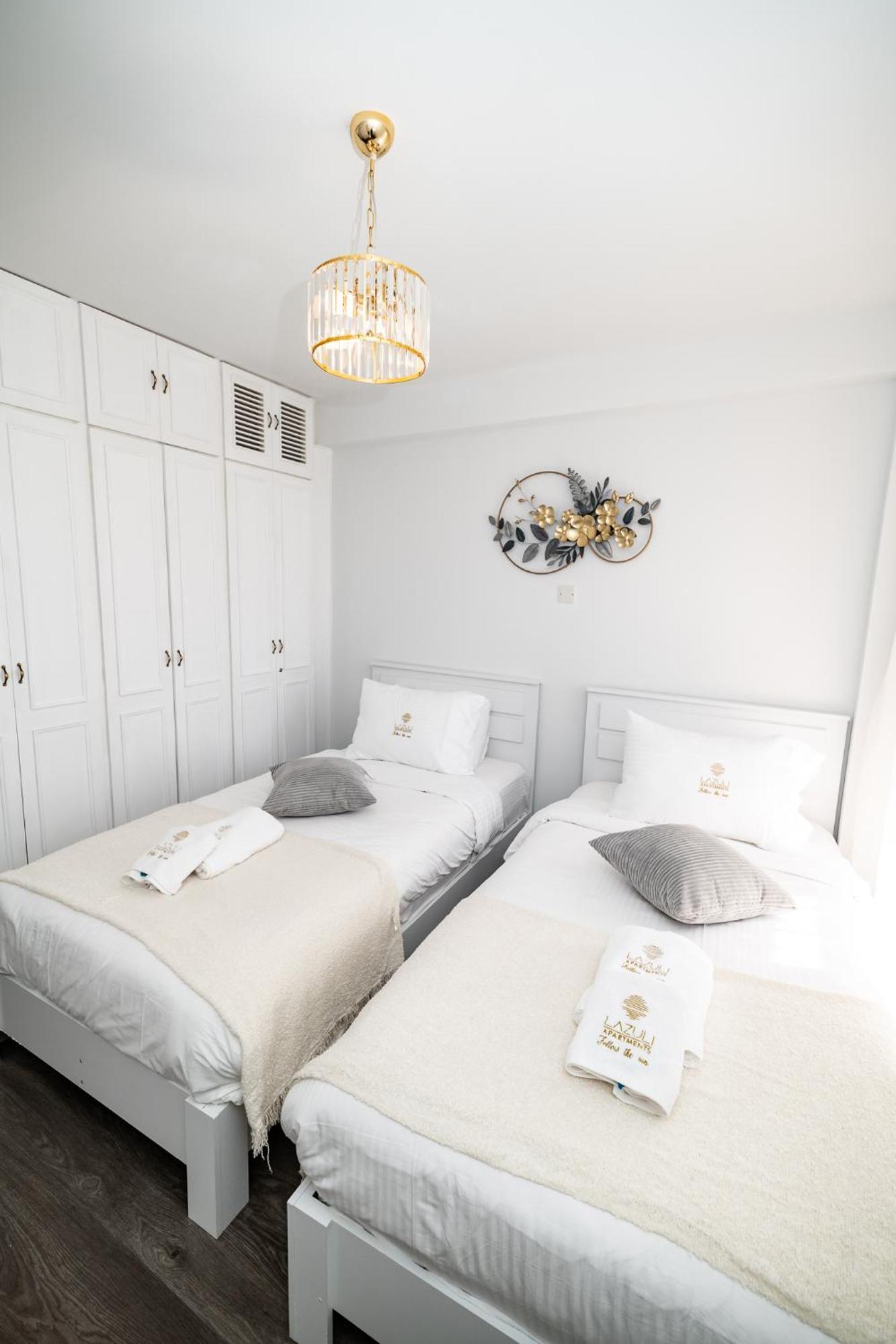 Lazuli Beachfront Sea View Ap144 Ларнака Екстериор снимка